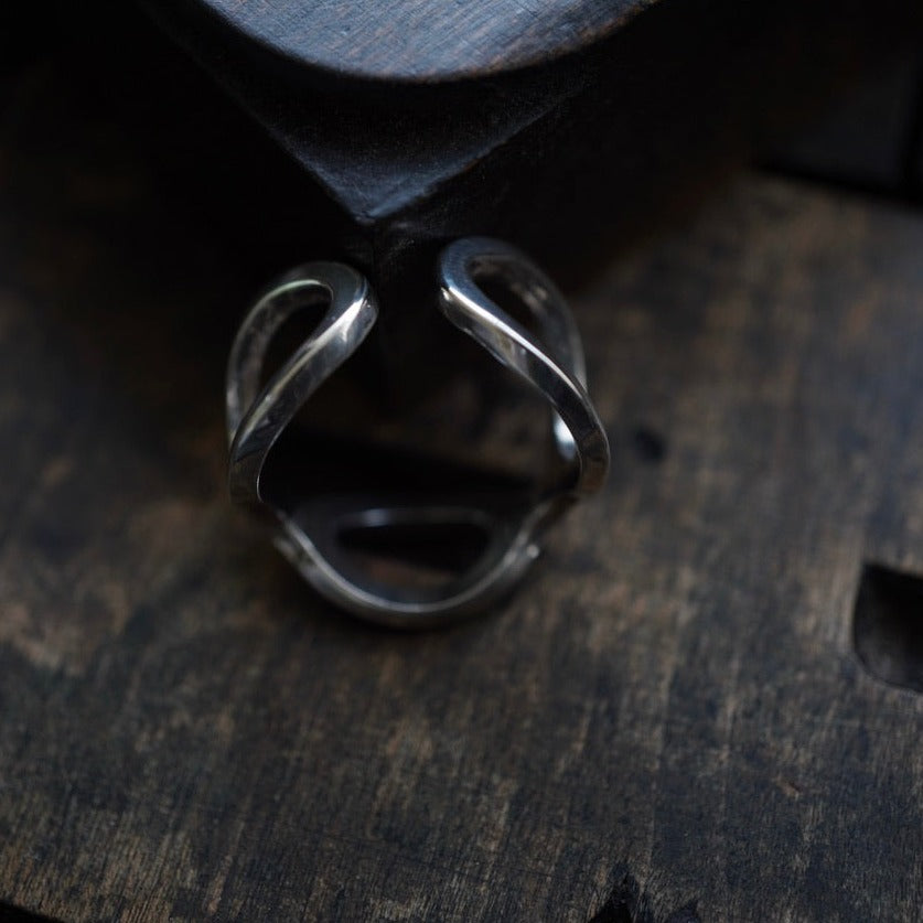 Oval Ring
