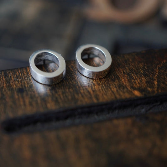 Oval Stud Earrings