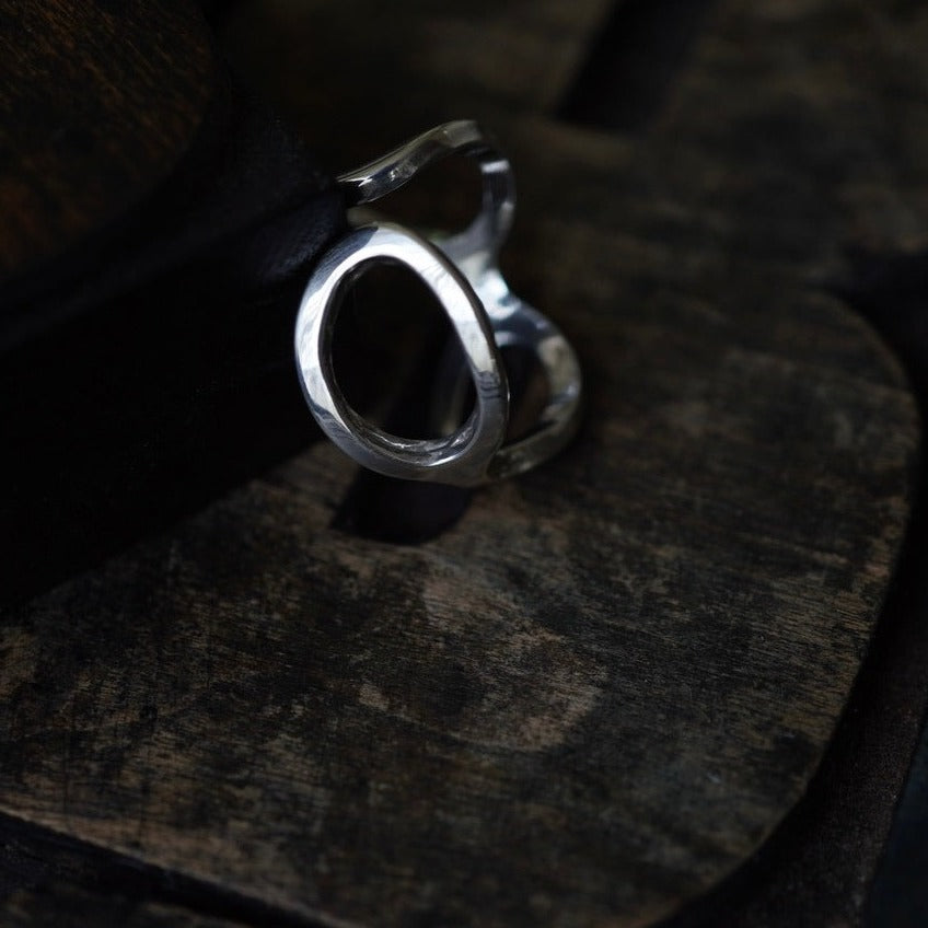 Oval Ring