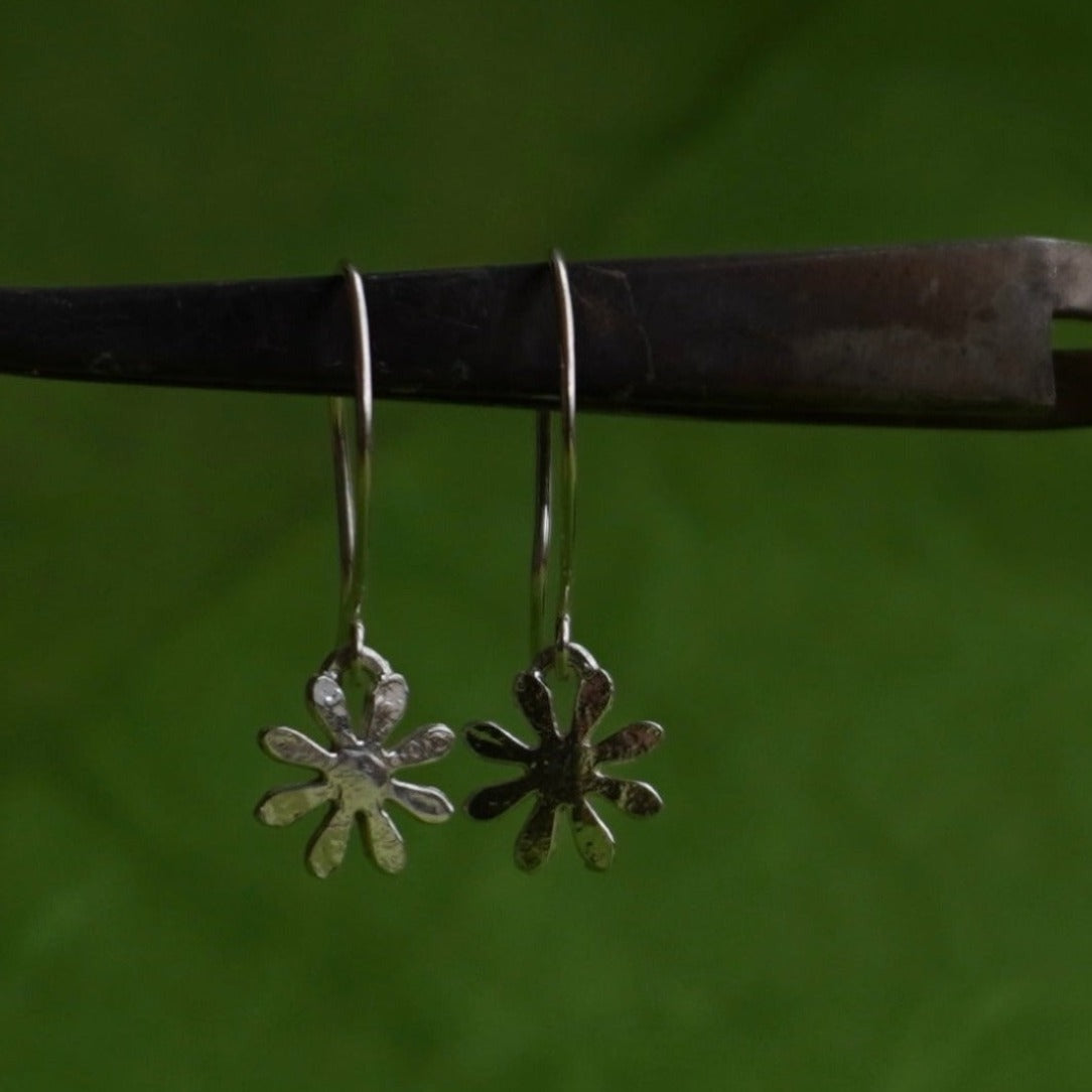 Daisy Drop Earrings